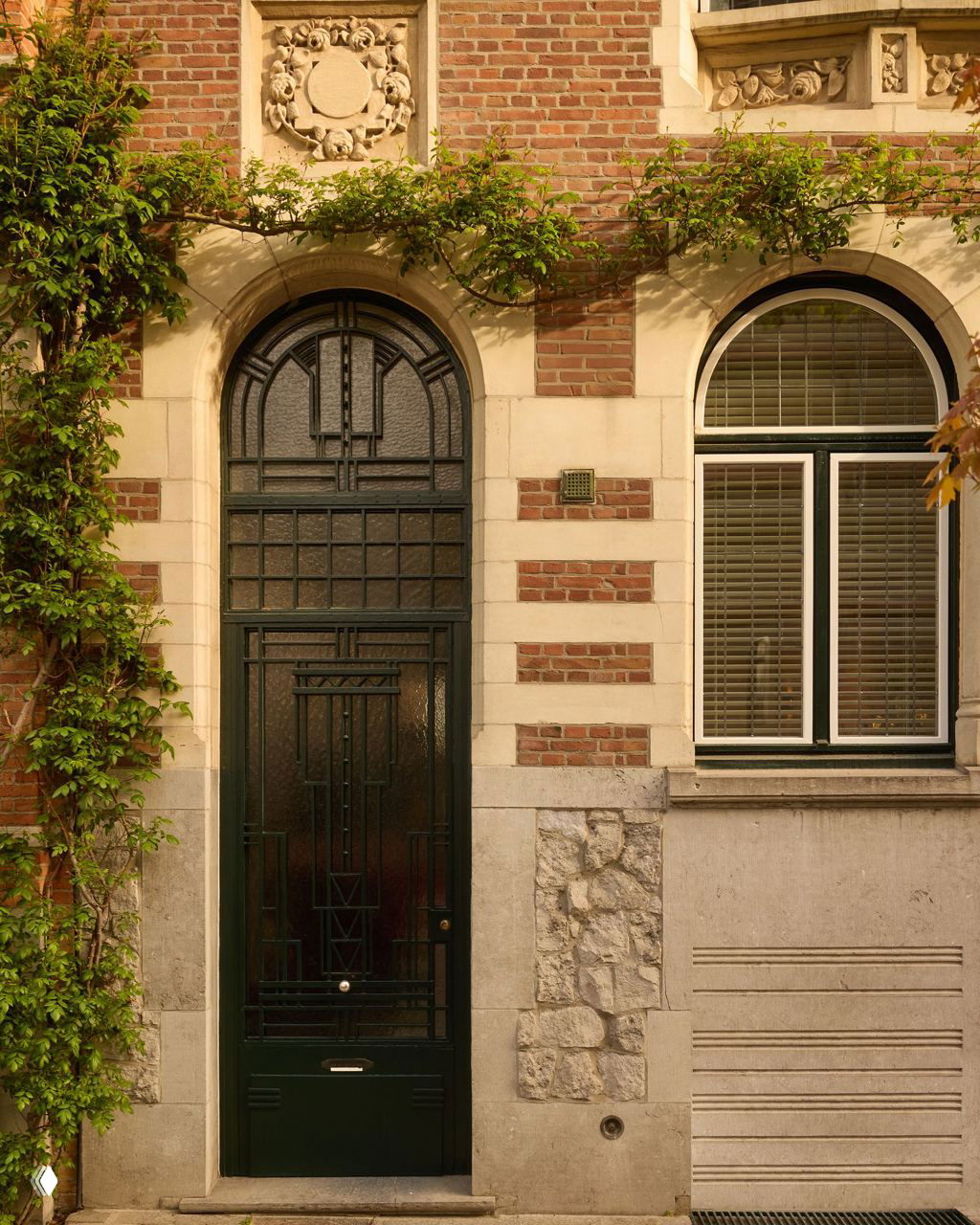 Современная галерея в исторических стенах