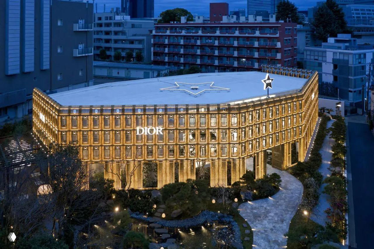 В Токио появился бамбуковый павильон Dior