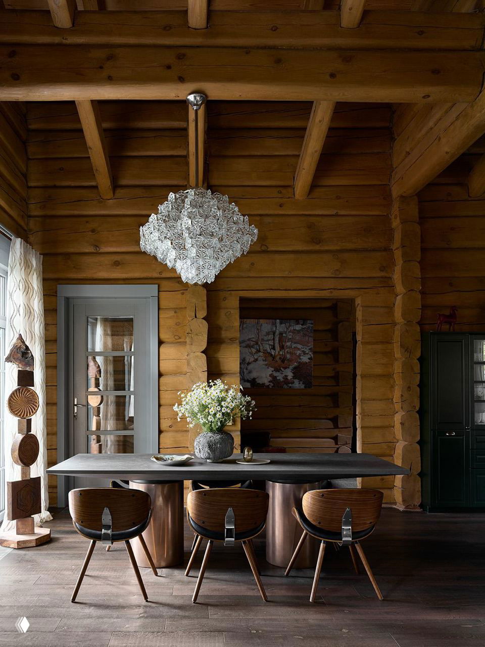 Чарующая эклектика: деревянный дом 200 м² в Подмосковье