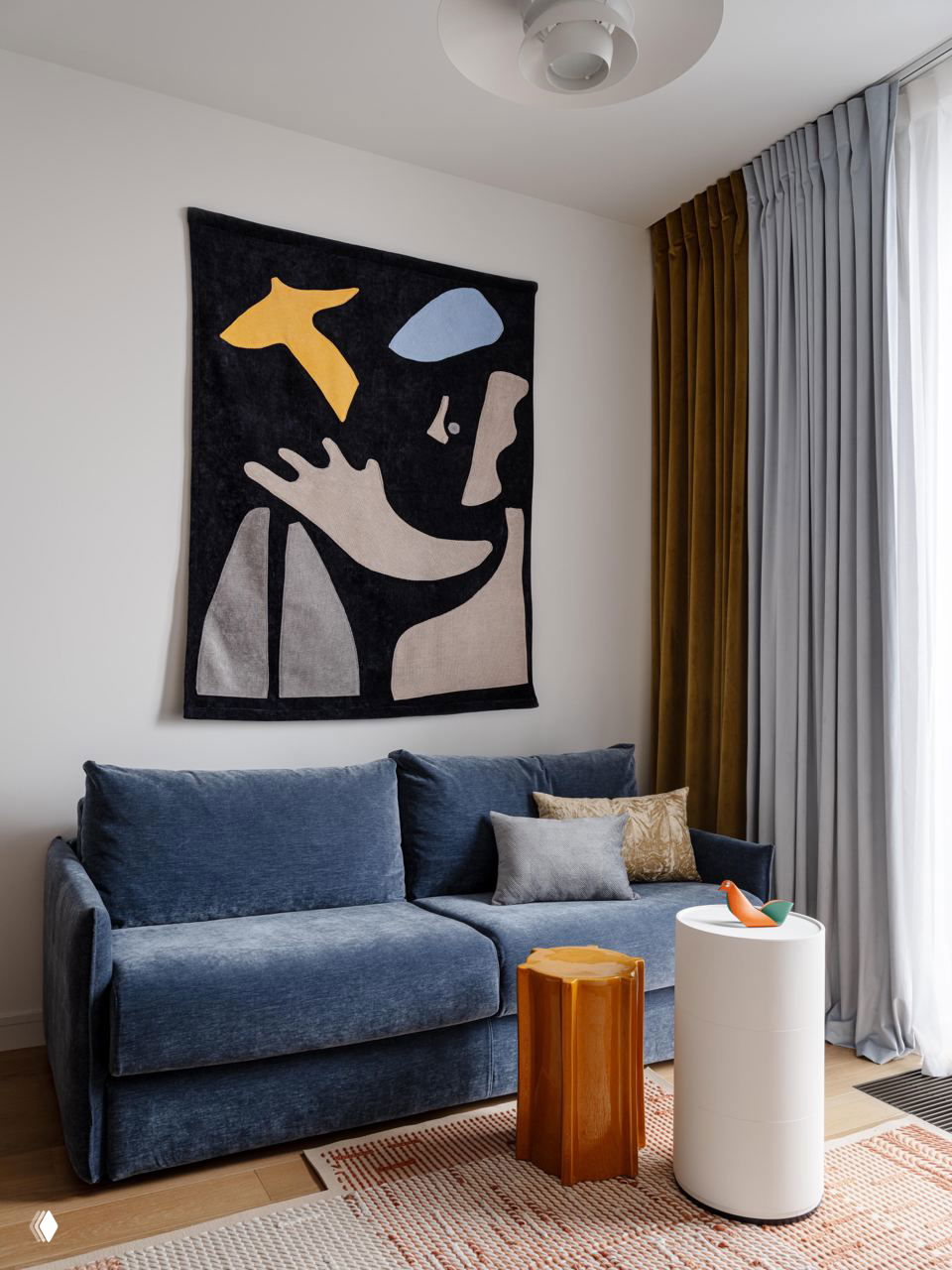 Квартира 94 м² в Москве с культовой дизайнерской мебелью