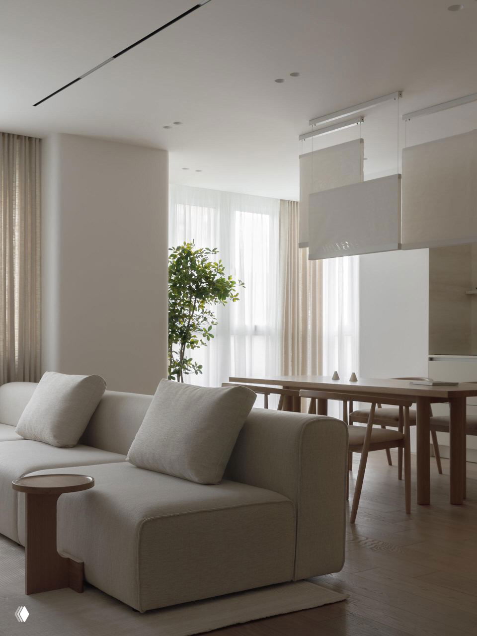 Скругленные углы и природные текстуры: квартира 115 m²