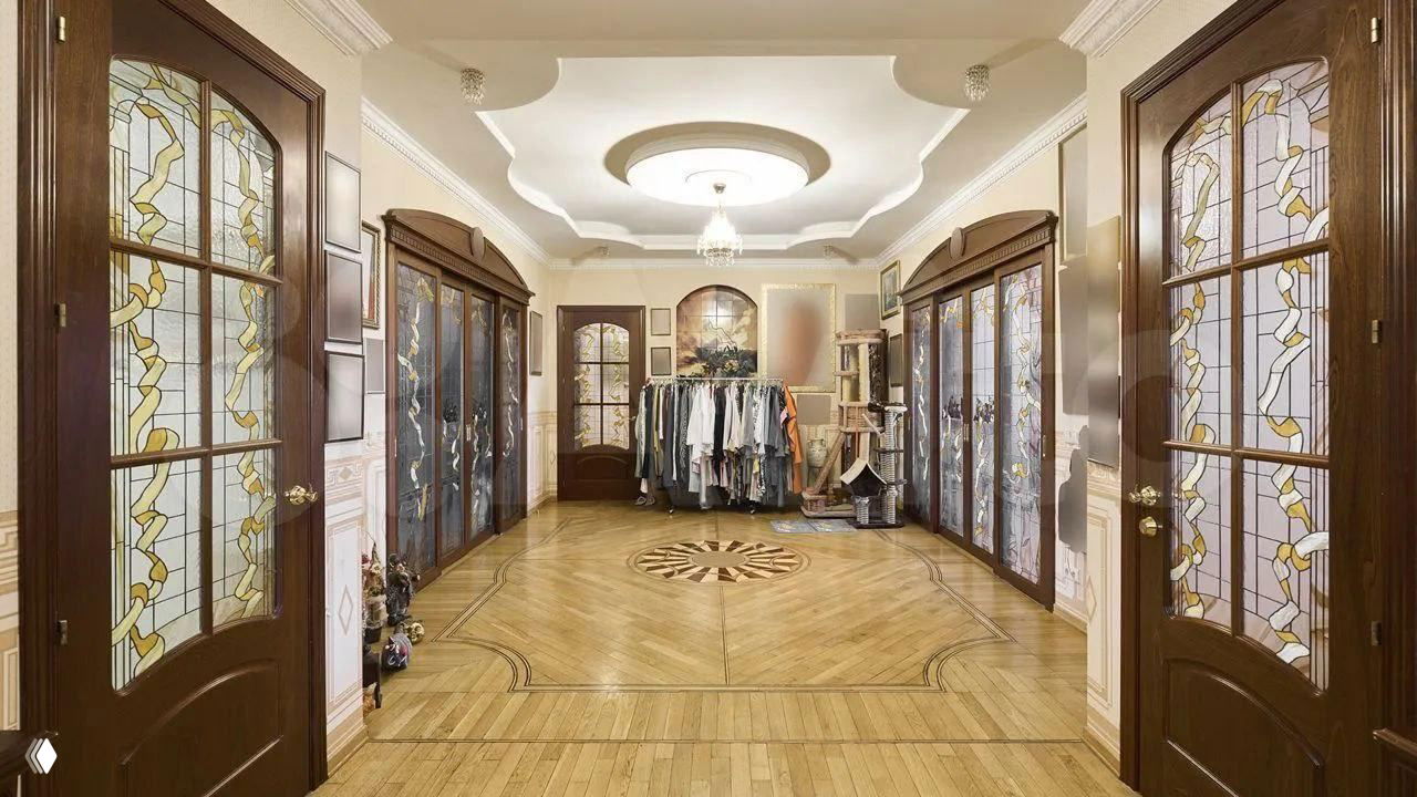 Квартира Ларисы Долиной после сделки мошенников