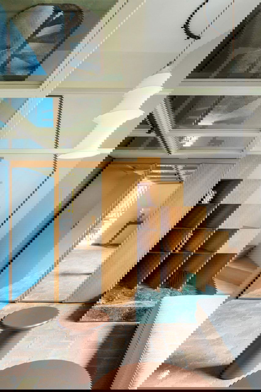 Эксперименты с высотой: дом 80 м² в Риме