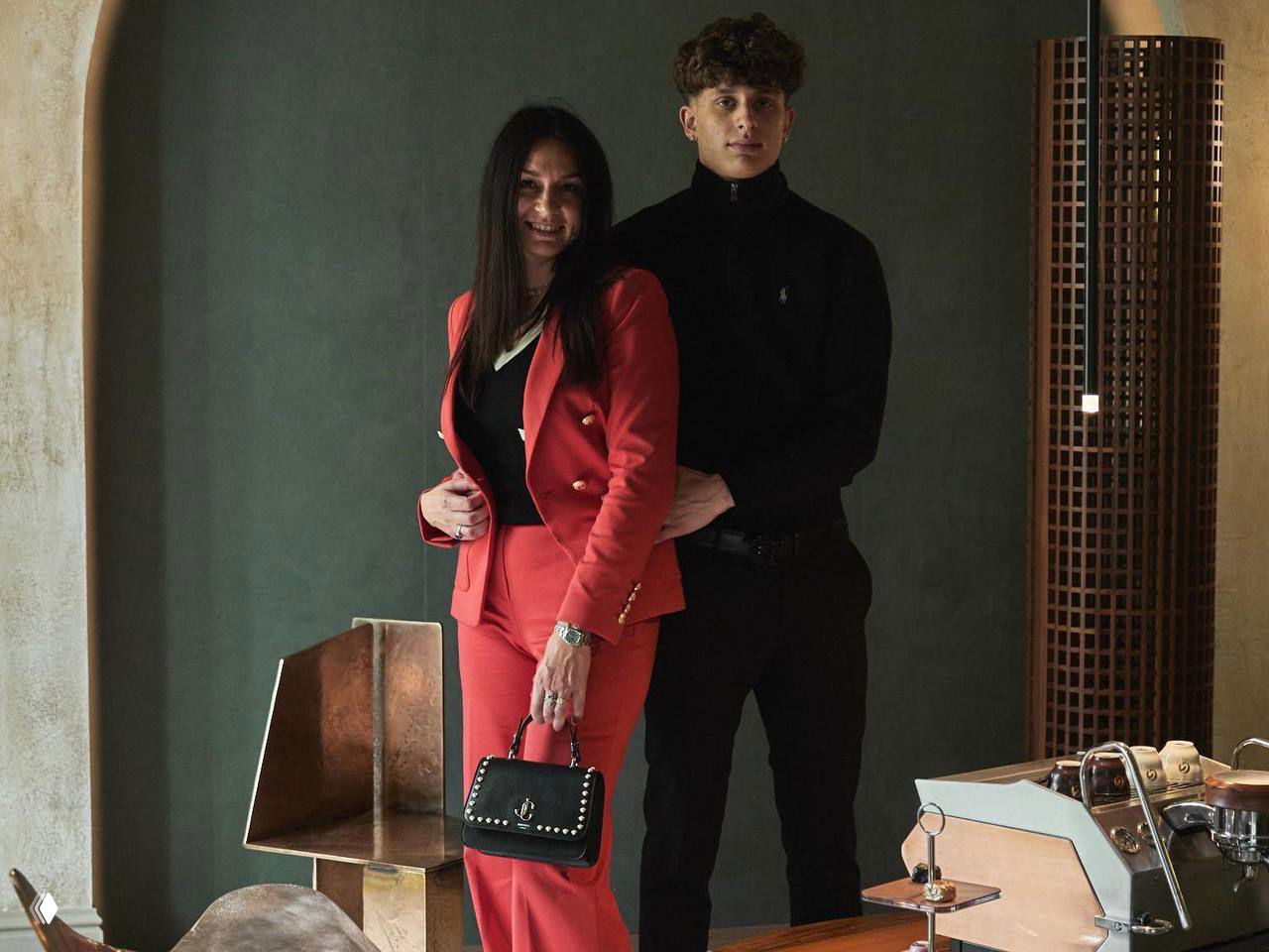 От чертежей до премиум-аксессуаров: история бренда ADJ