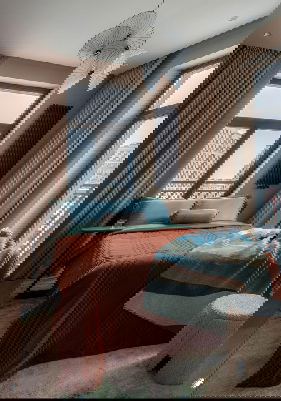 Металл и цвет: квартира 78 м² в Санкт-Петербурге