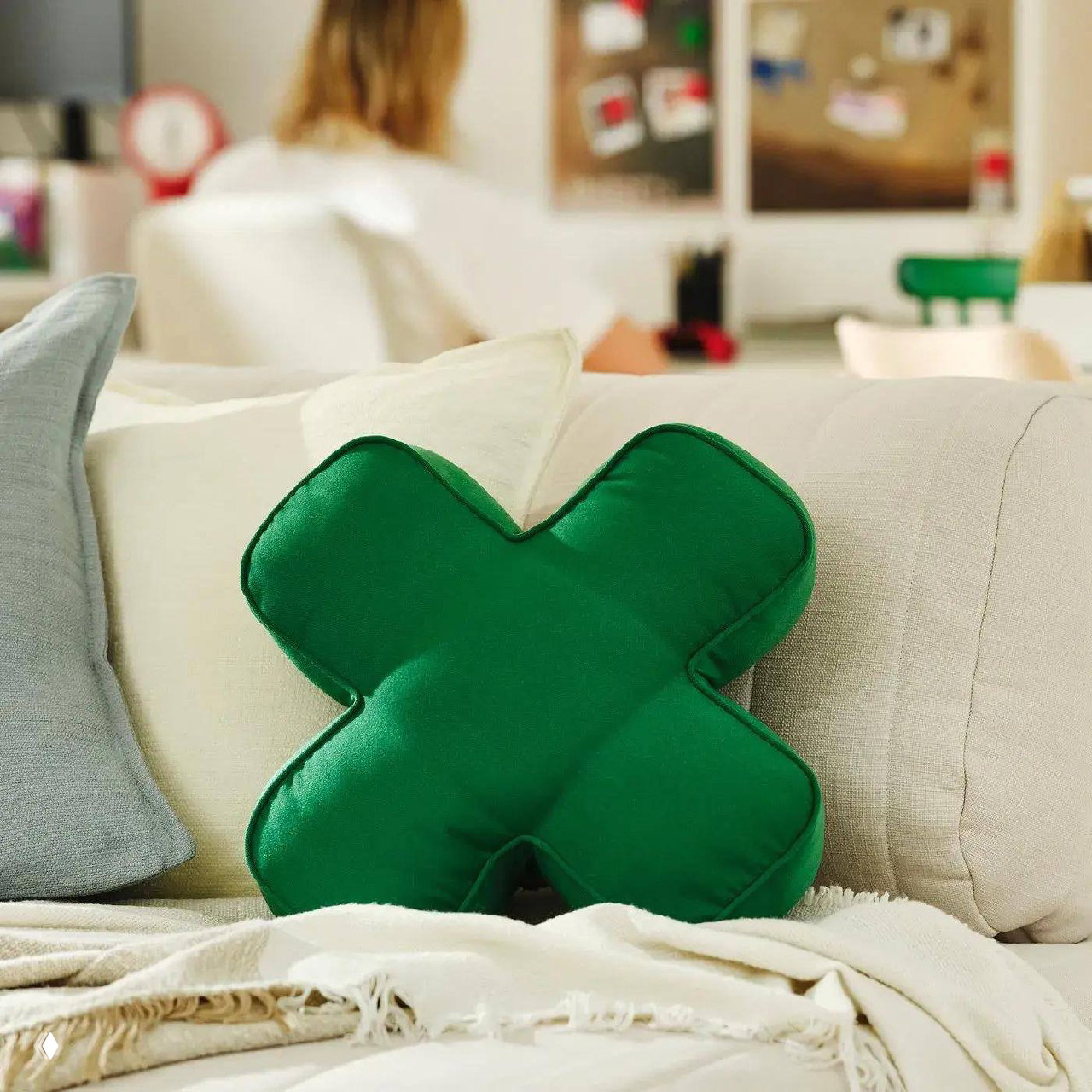 IKEA и Xbox представили коллекцию YXSTABY