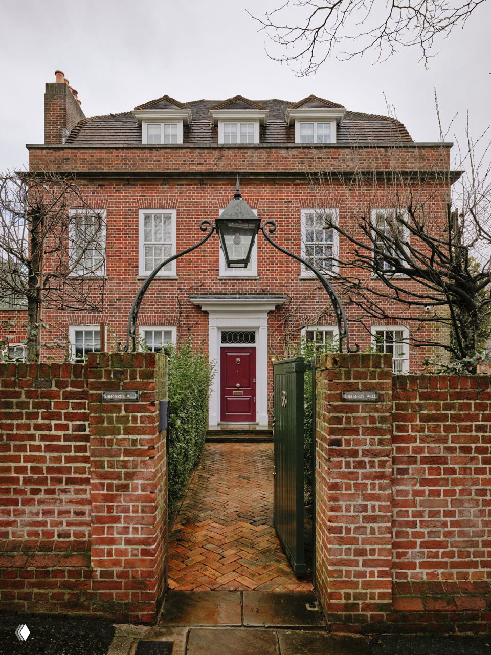 Лондонский особняк 1920-х: антиквариат и Уорхол