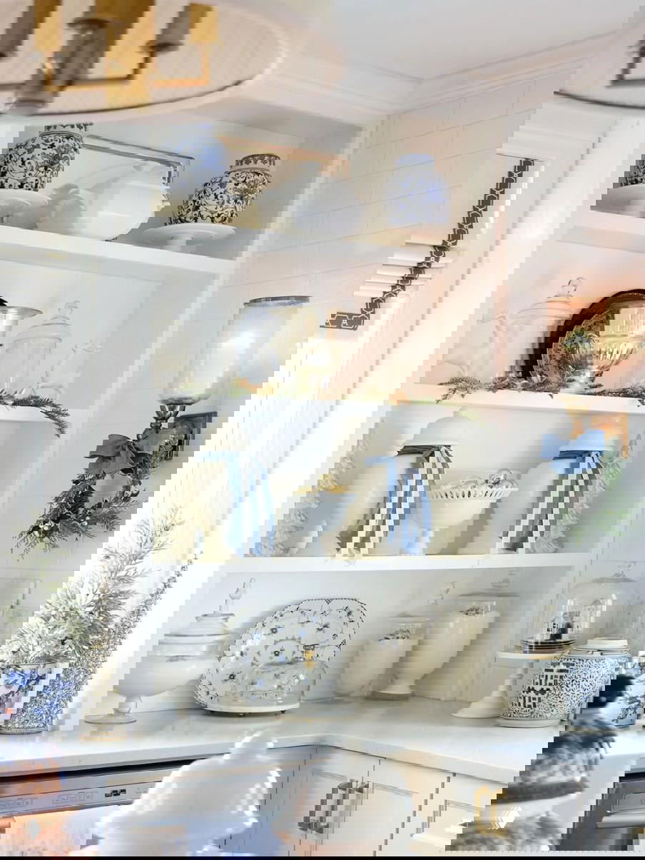 Как украсить кухню на Новый год — 35 идей