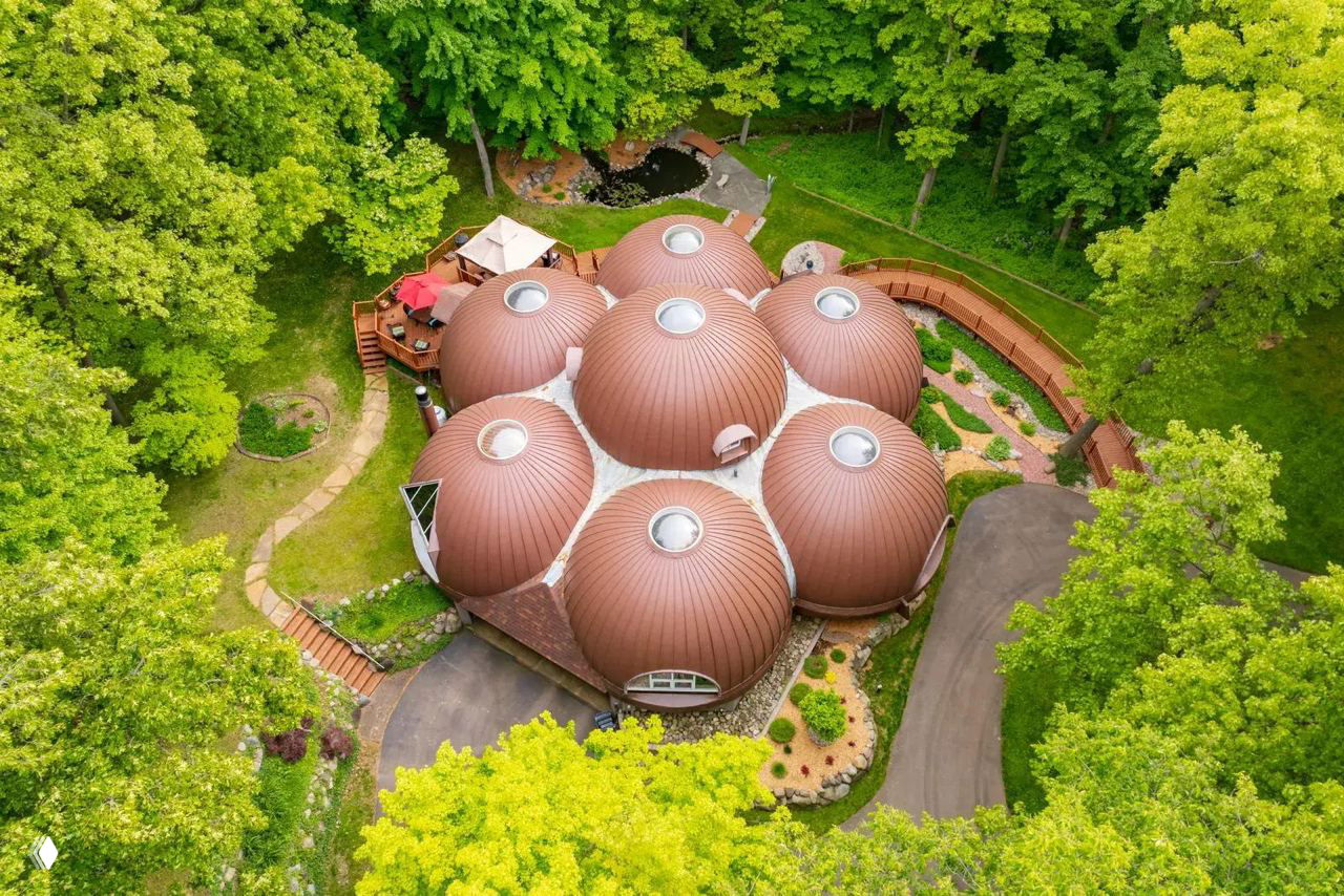 «Луковый дом» в США выставлен на продажу за $1,9 млн