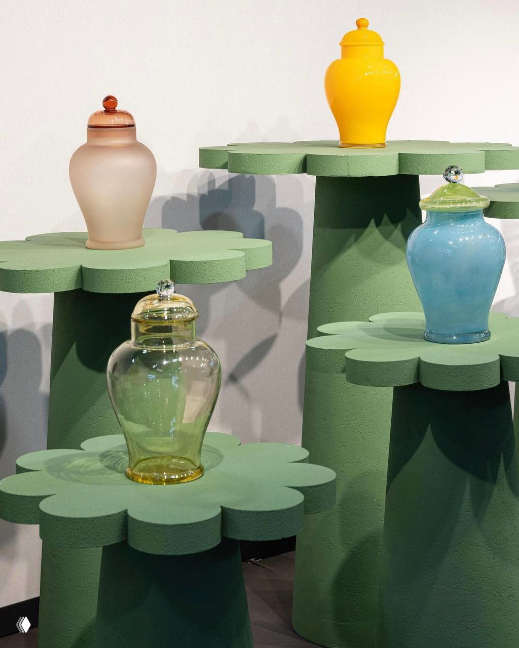 Prisakaru Ceramics — стеклянные вазы с Maison&Objet