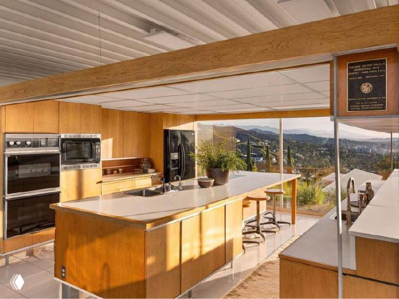 Дом Шталя (Case Study House №22) впервые выставлен на продажу