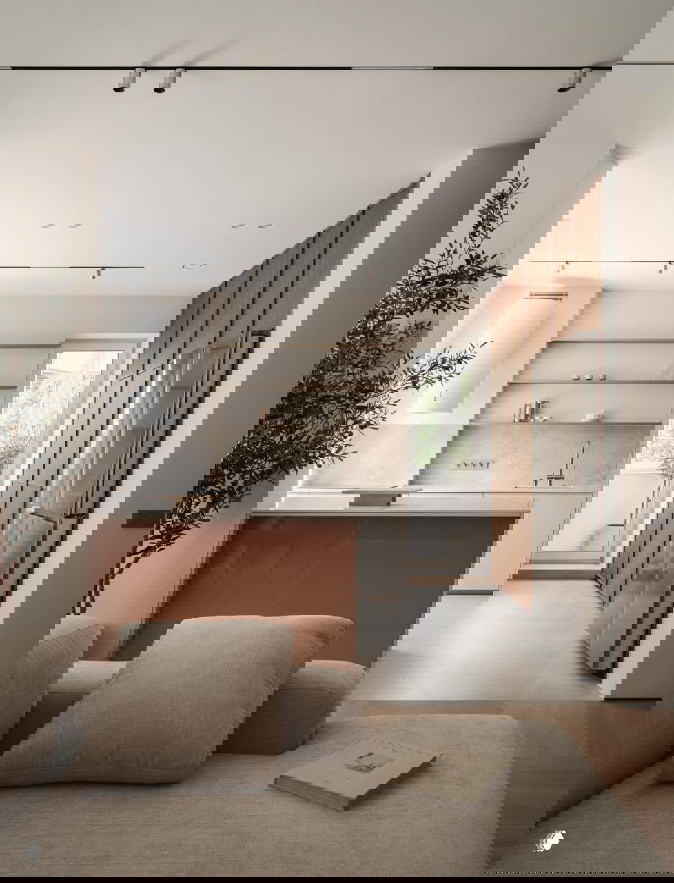 Кухонно-гостиновая зона со встроенными деревянными шкафами, островом с глянцевой фронтальной панелью и светлым настилом пола.