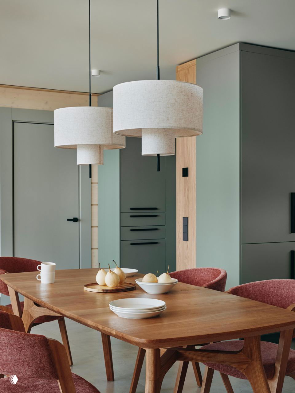 «Первое, что мы заметили — огромный валун»: дом 147 м² на озере Вуокса