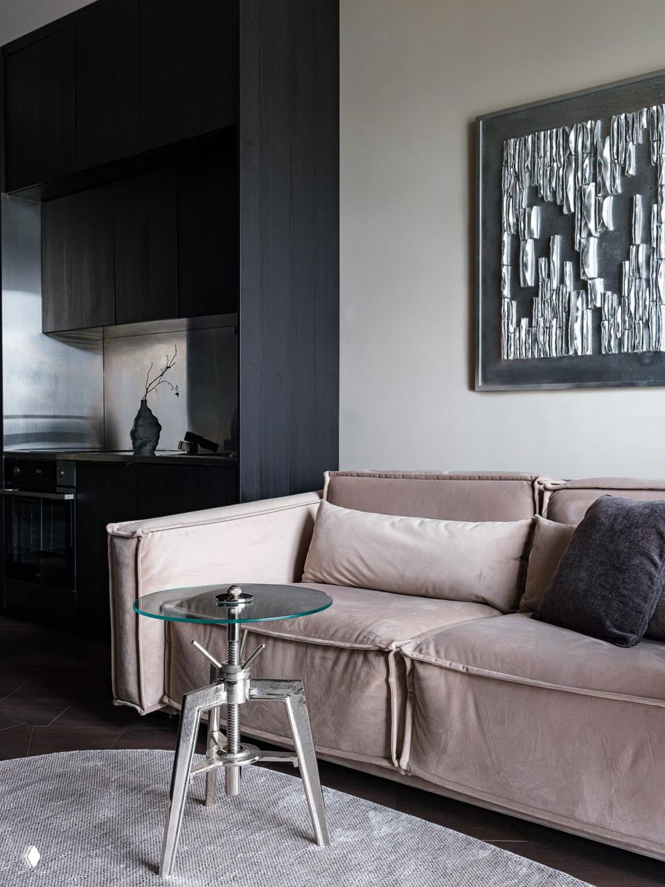 Брутальный минимализм: квартира 42 м² в Москве