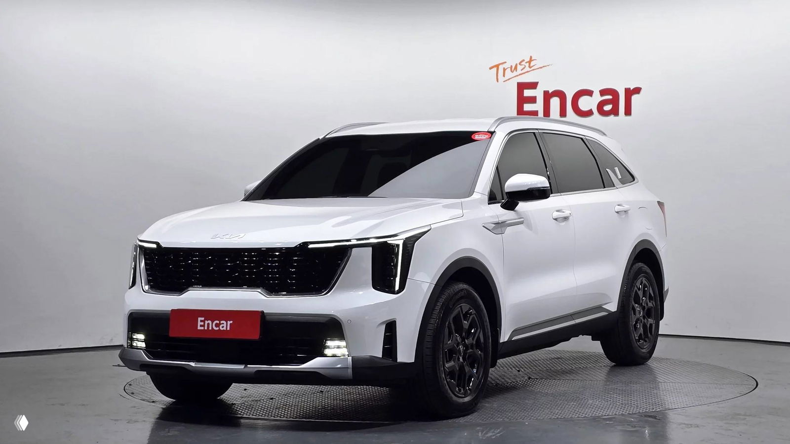 KIA Sorento 2024 года из Южной Кореи