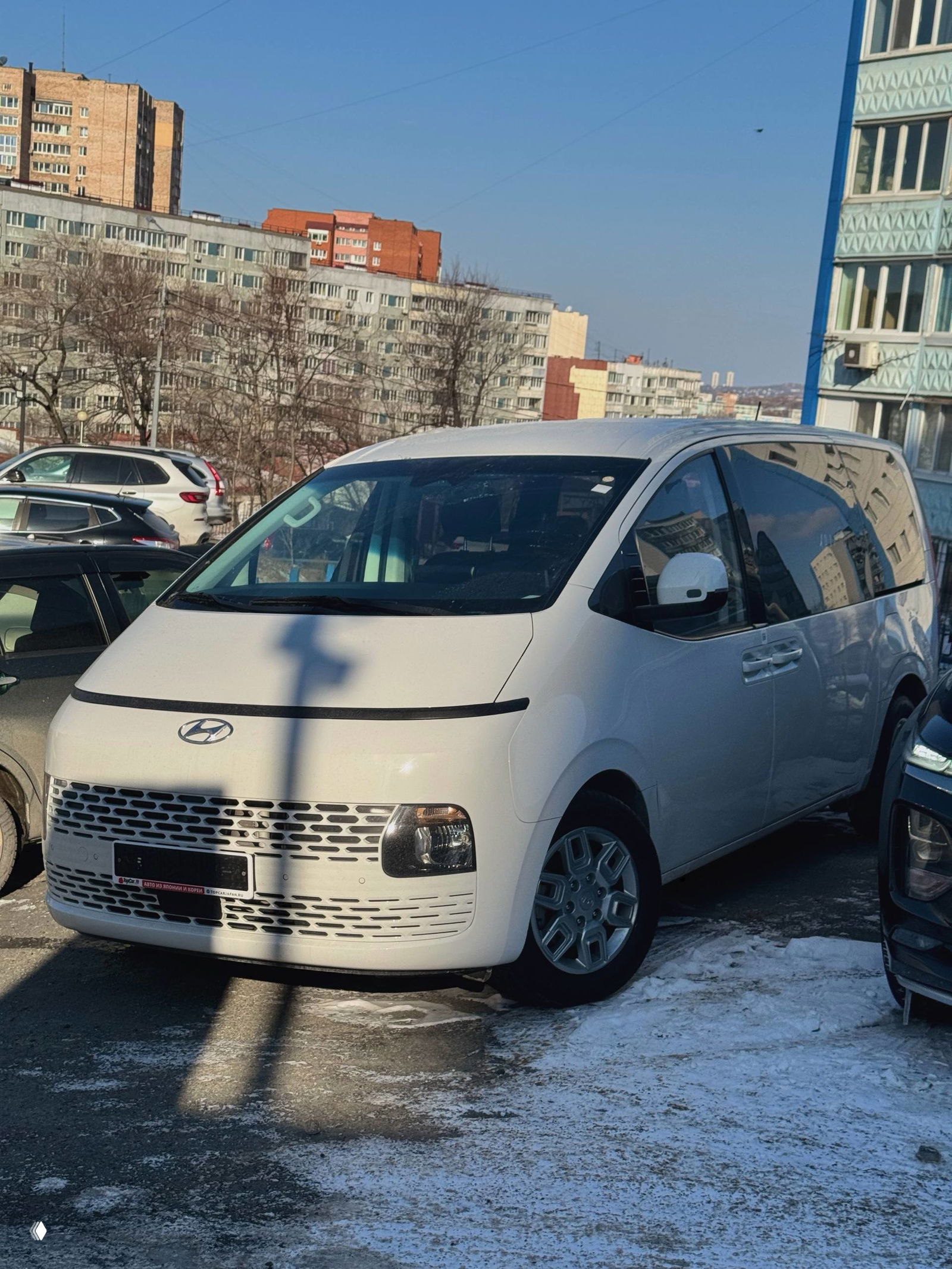 Привезли Hyundai Staria: корейский минивэн 2022