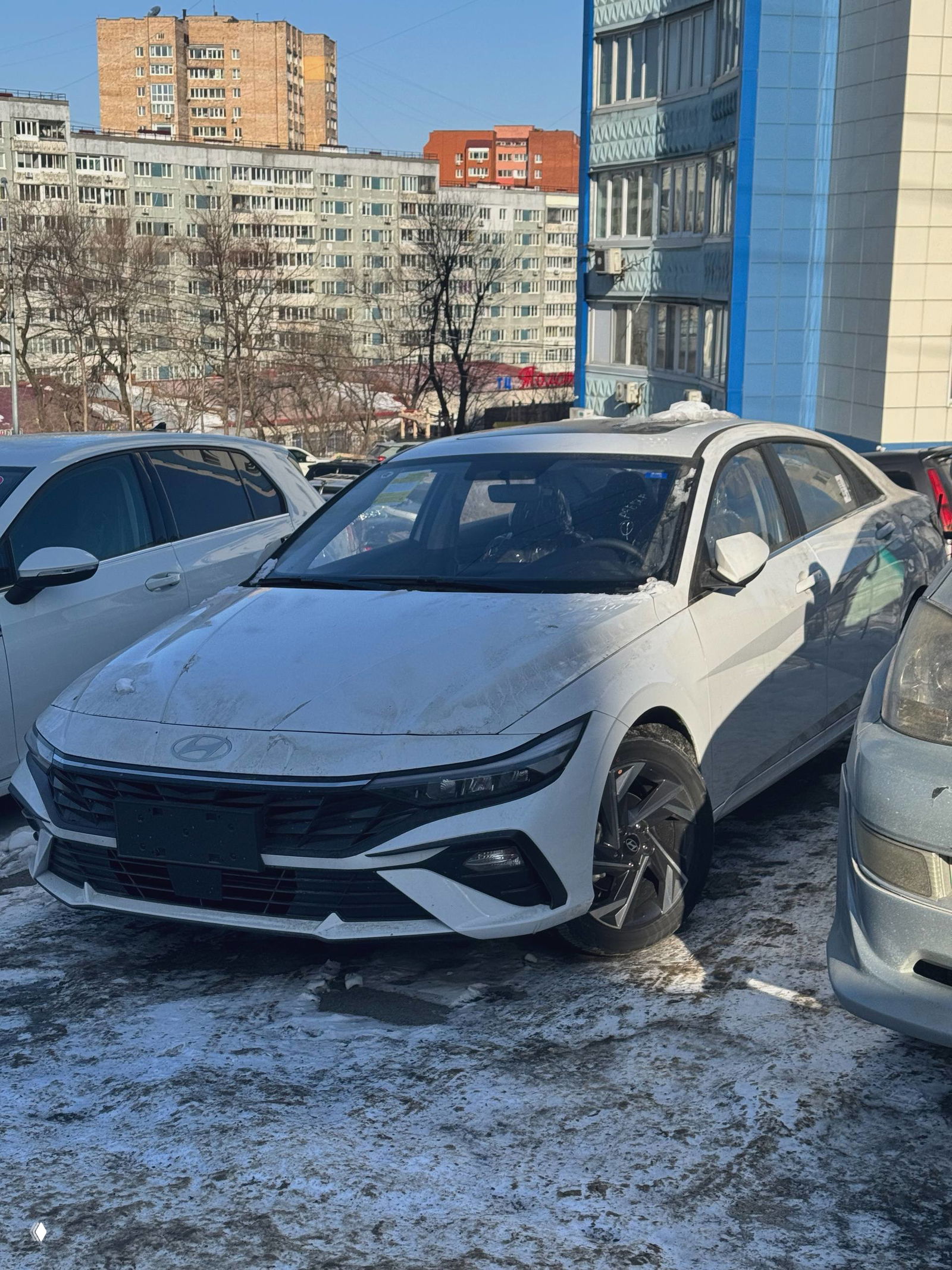 Привезли из Китая новую Hyundai Elantra для Курска