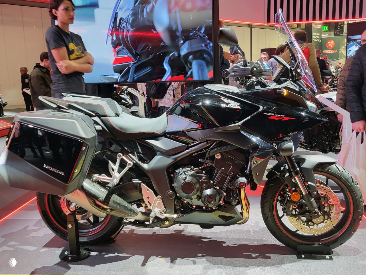 HONDA на EICMA