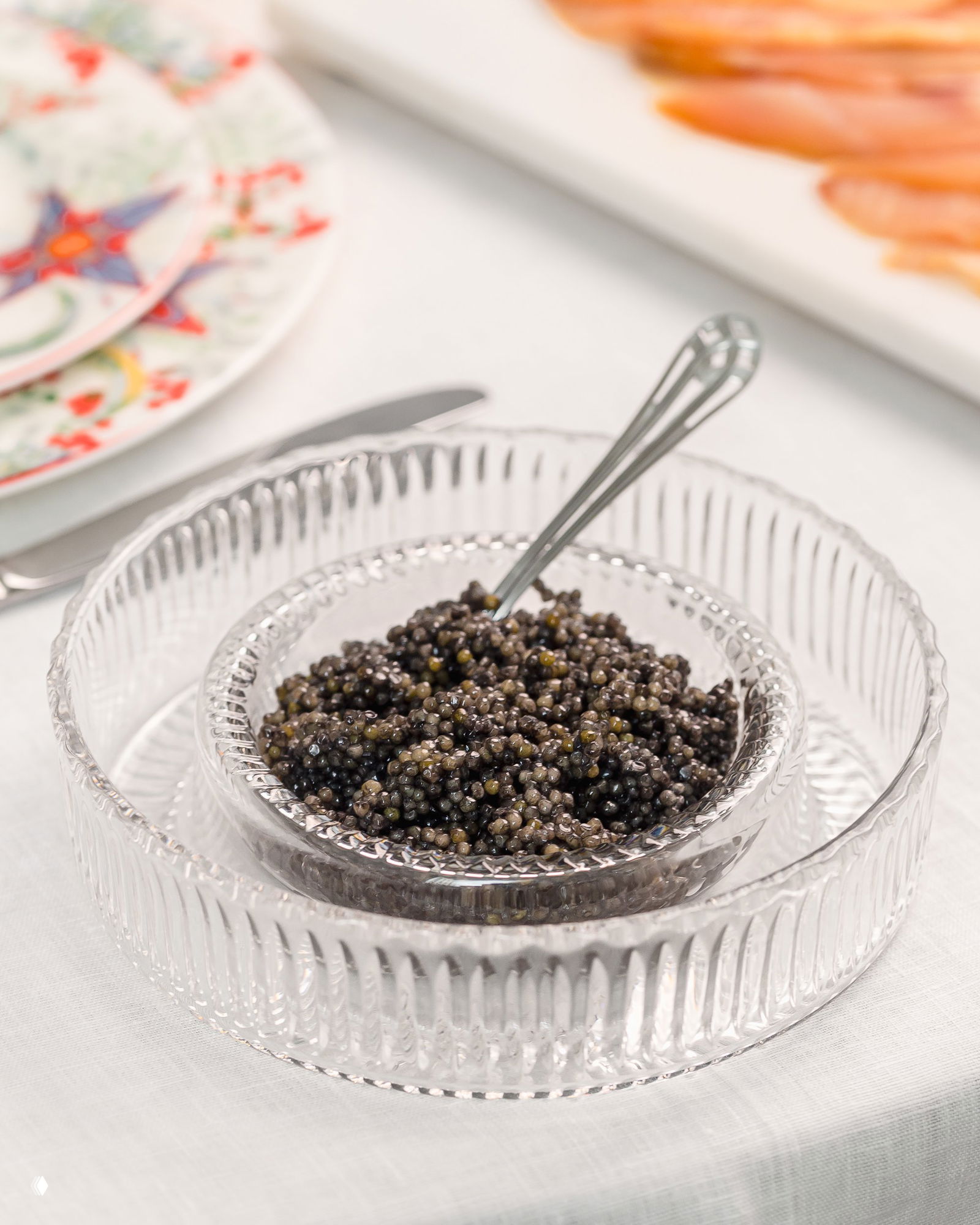 Откуда взялась традиция подавать икру на новогодний стол