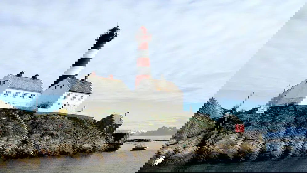 В Норвегии отдают шесть маяков в аренду за 0 крон