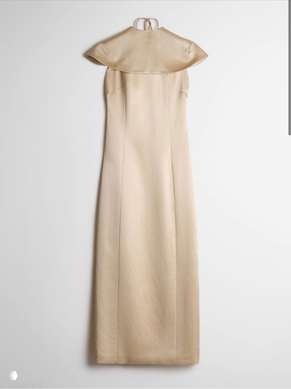 Платья и блузы вне времени и трендов