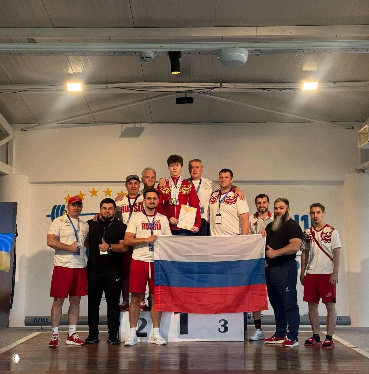 17-летний Арсений Курочкин стал чемпионом Европы по тяжелой атлетике