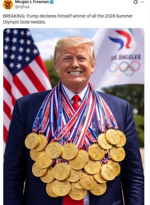 Человек в костюме на фото в окружении многочисленных медалей на груди — сатирическое изображение с перебором наград как мем.