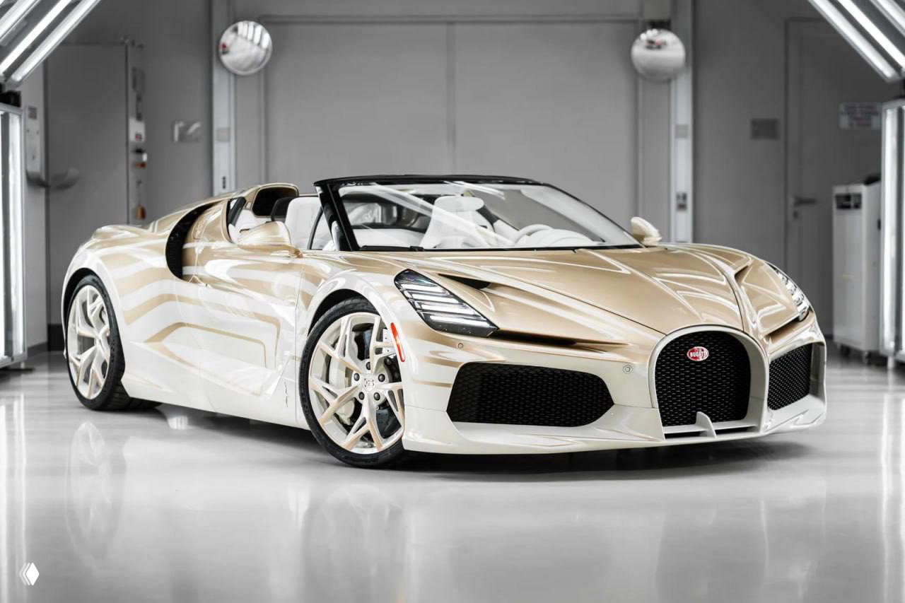 В России впервые за 13 лет поставили на учет новый Bugatti