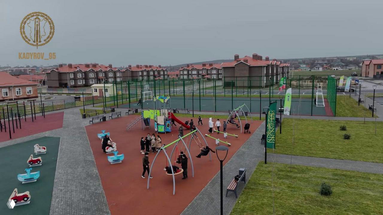 В Грозном построили 200 таунхаусов для нуждающихся