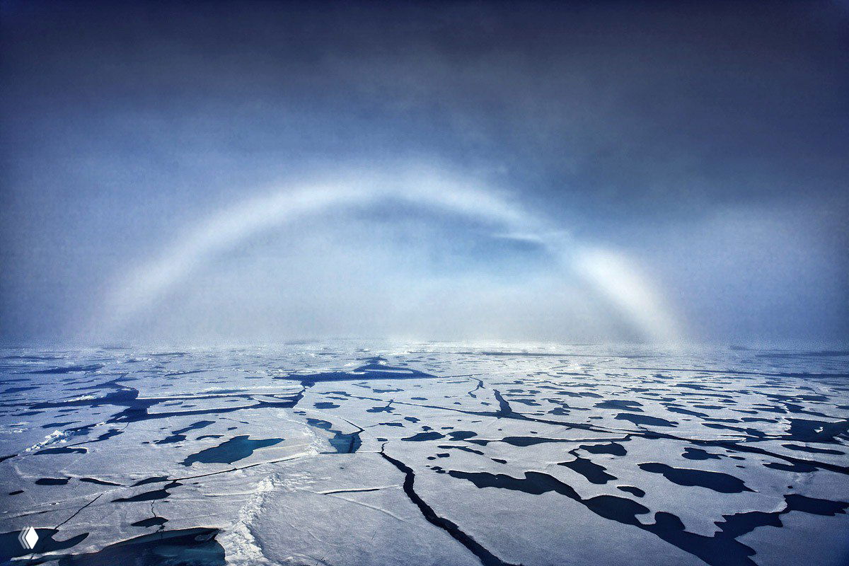 Северный полюс — туманная радуга