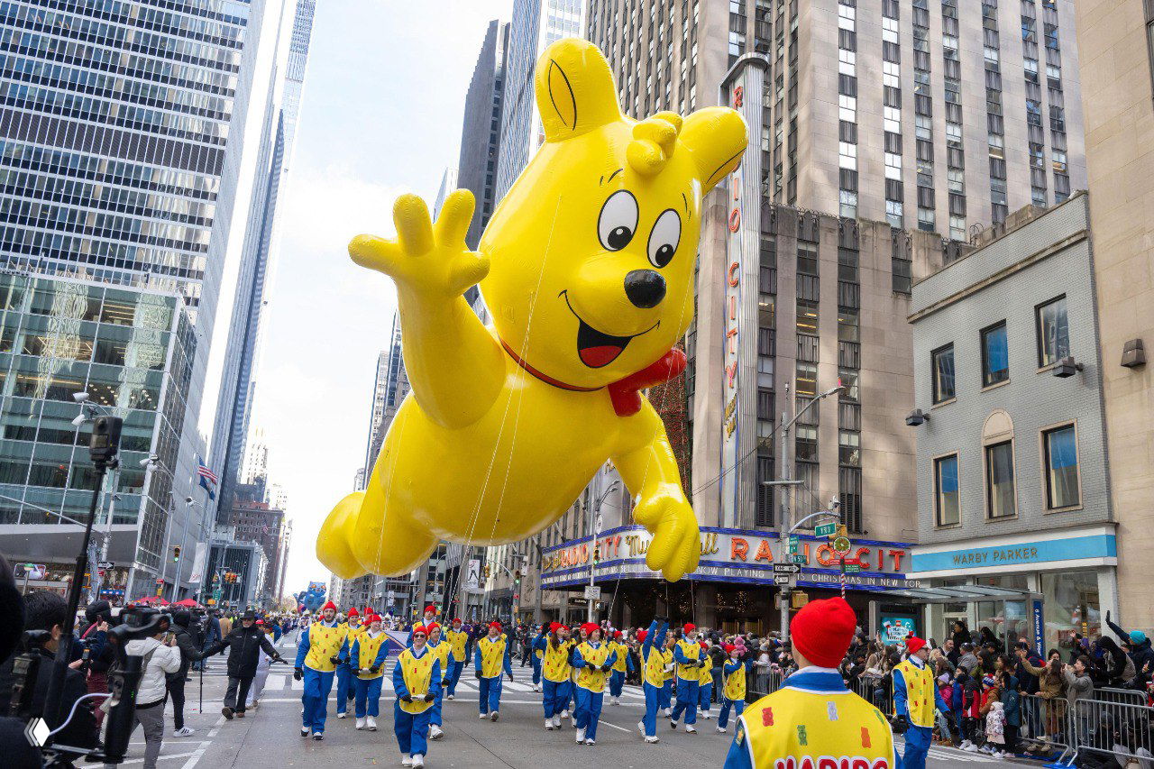 В Нью-Йорке прошел 99-й парад в честь Дня благодарения