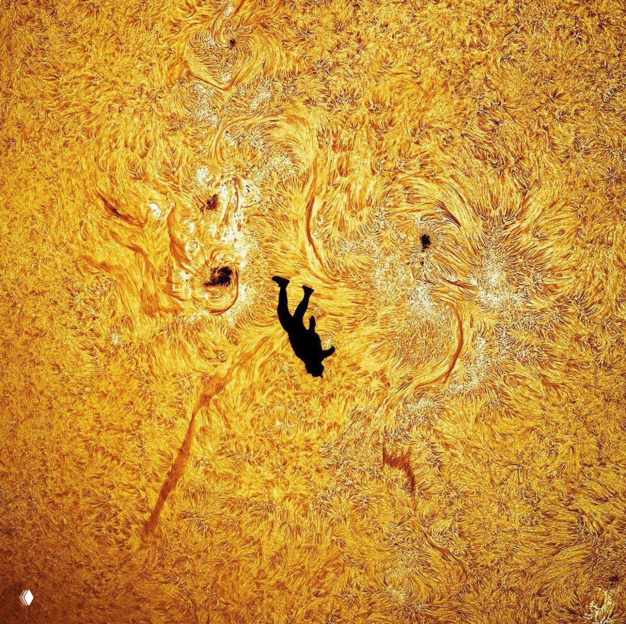 Покоритель Солнца: уникальный снимок МакКарти