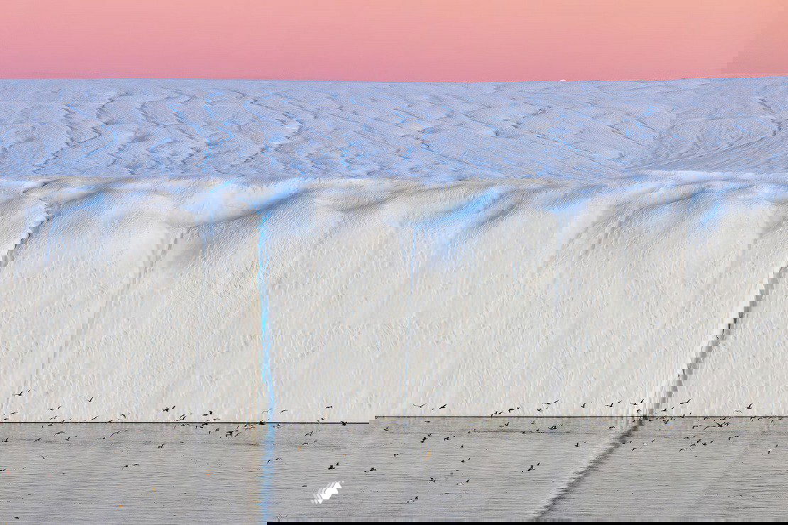 Вид на один из ледников Гренландии