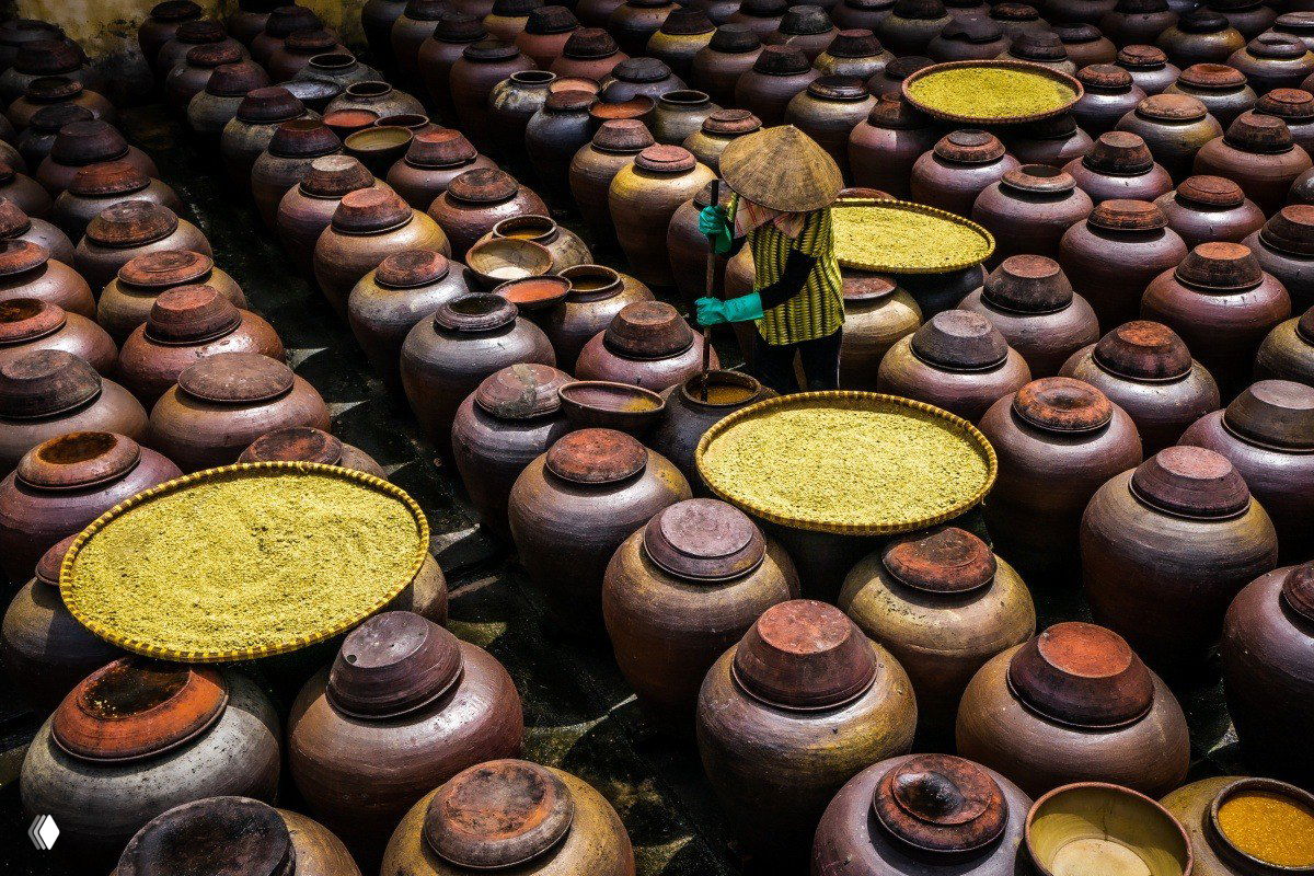 Вьетнам: приготовление соевого соуса по старинному рецепту