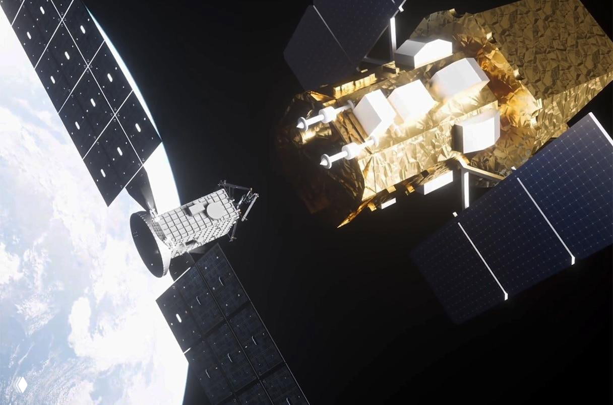 Компьютерная визуализация сближения аппарата LINK и орбитальной обсерватории Swift на фоне Земли, видны манипуляторы и солнечные панели.