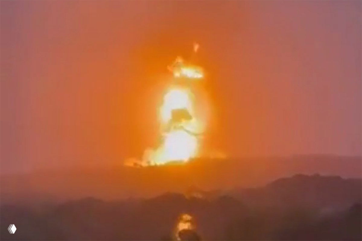 Мощное извержение грязевого в Сан-Хуан-де-Ураба, Колумбия