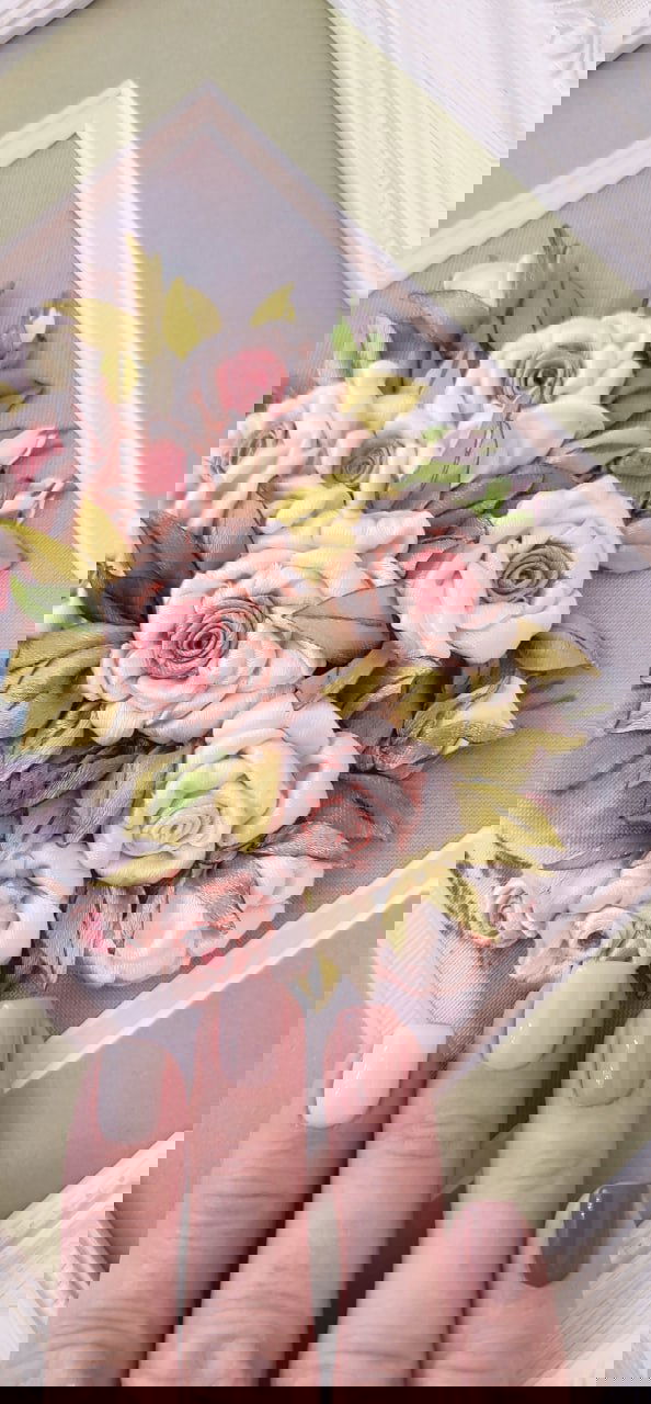 Диля Ямашева: бразильская вышивка на GreenMarket