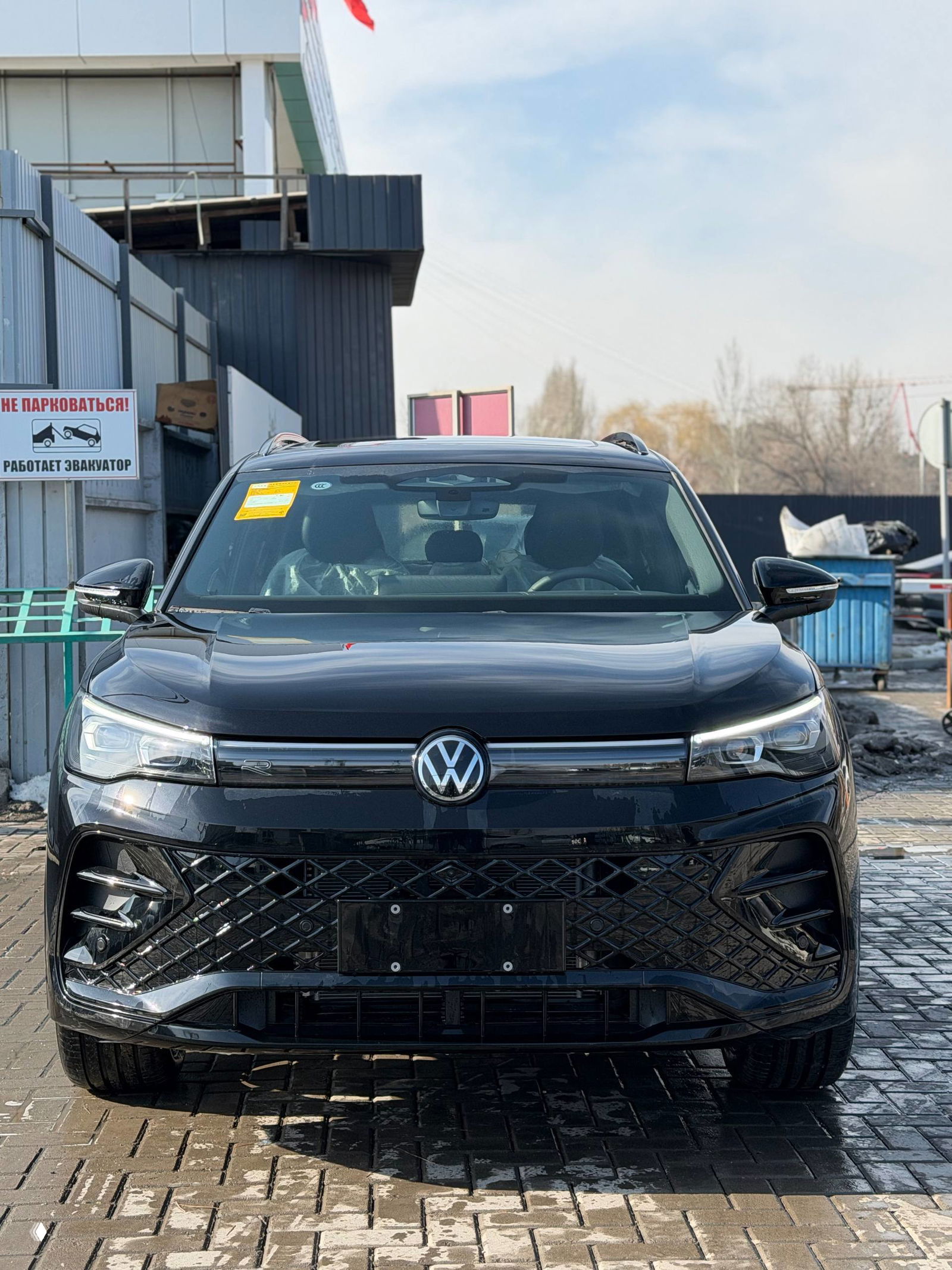 В продажу: VW Tiguan L Pro — городской паркетник