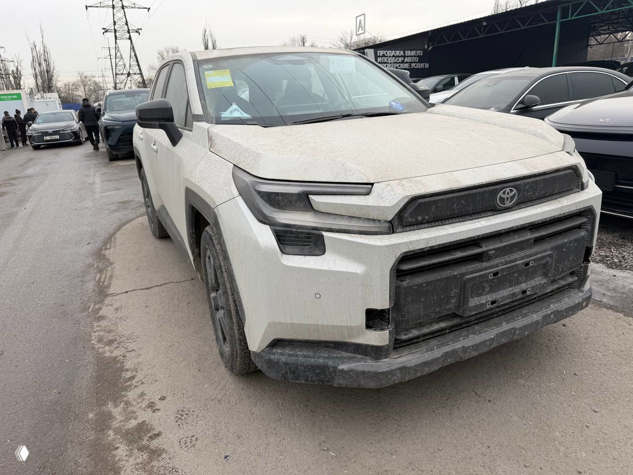 Toyota RAV4 6‑поколение — 2.0 171 л.с., AWD, 7–10 дней