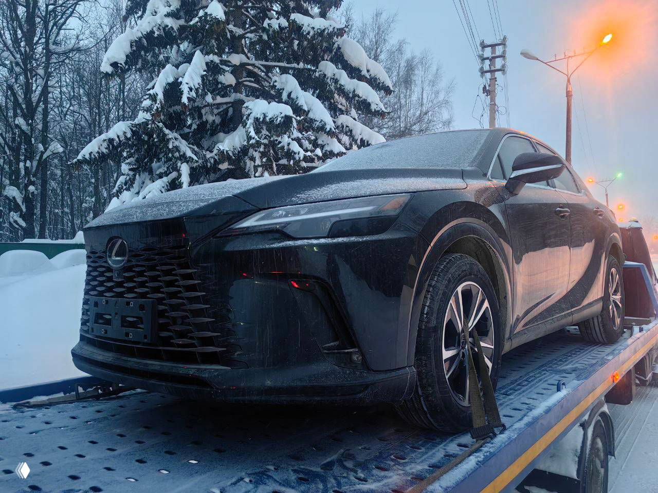 Встретили Lexus RX 300 для клиента — 2025, 2.0 AWD