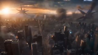 Панорамный кинематографичный городской пейзаж на закате с небоскрёбами и несколькими боевыми самолётами/дронами в небе, атмосферное превью.