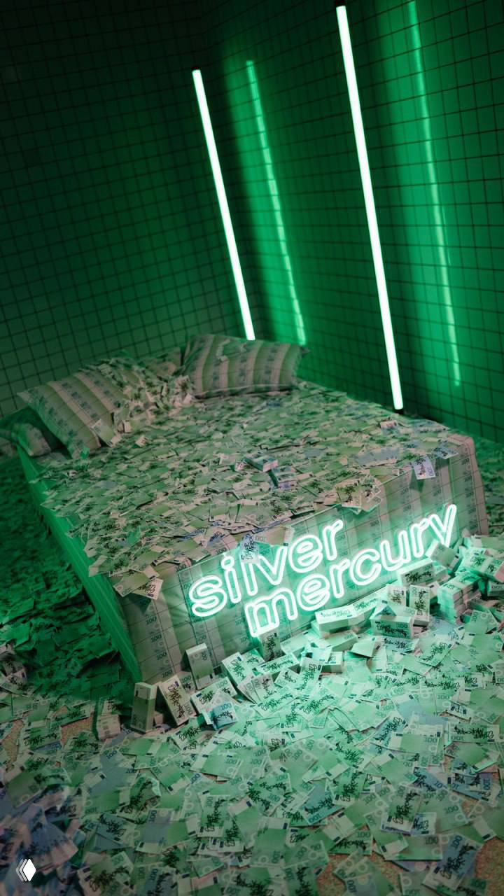 Инсталляция с неоновым логотипом silver mercury: кровать и пространство, усыпанные бумажными купюрами и листовками, зелёная подсветка