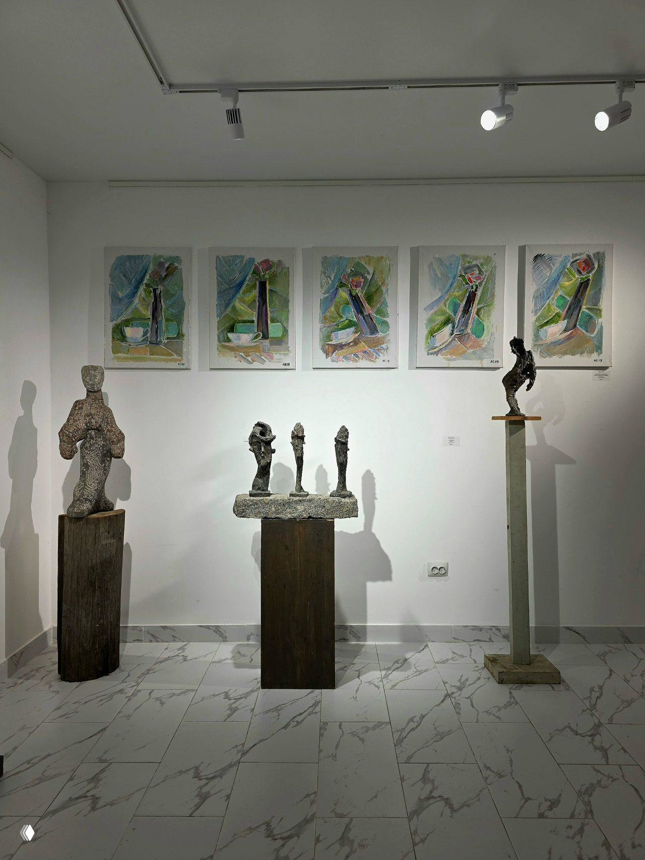 Идём на новую выставку в «Метамодернистах»