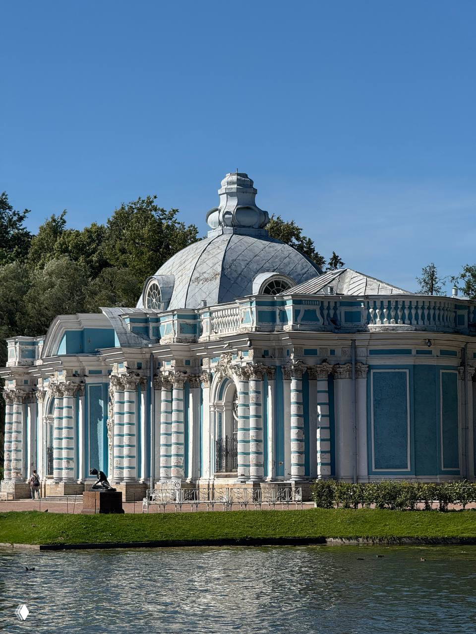 Едем в самые красивые загородные парки