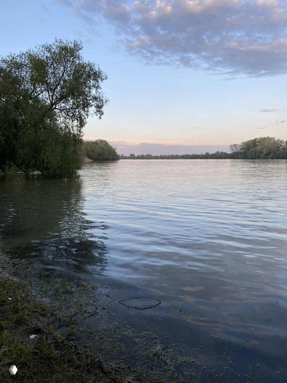 10.05 — Кубань, поплавочная рыбалка недалеко от ГМР