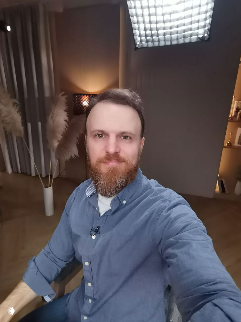 Такая корова нужна самому...