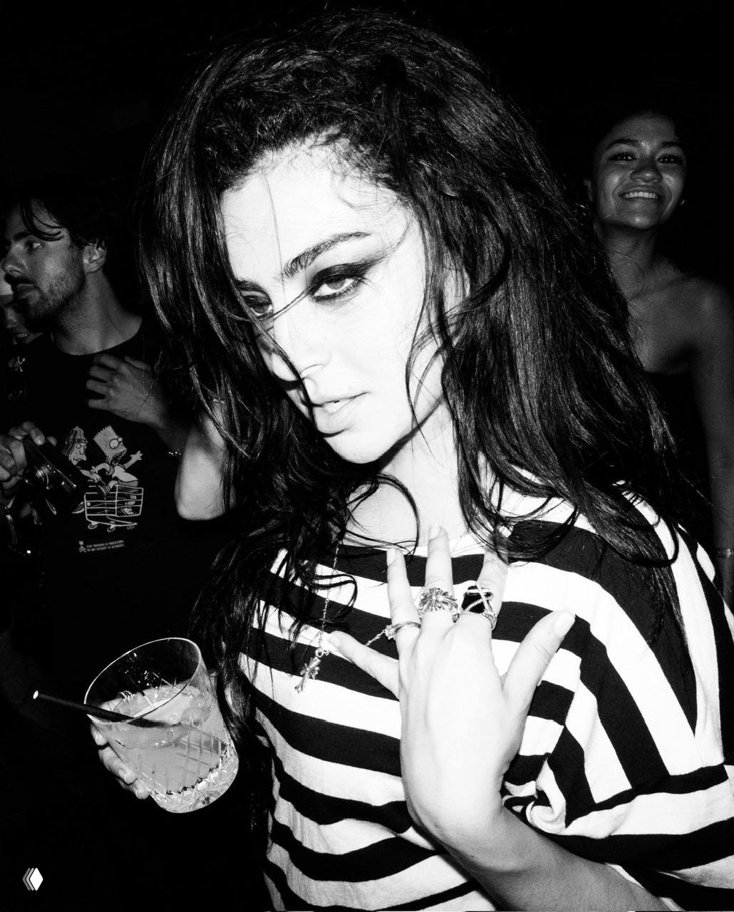 Charli XCX показала фото с празднования дня рождения
