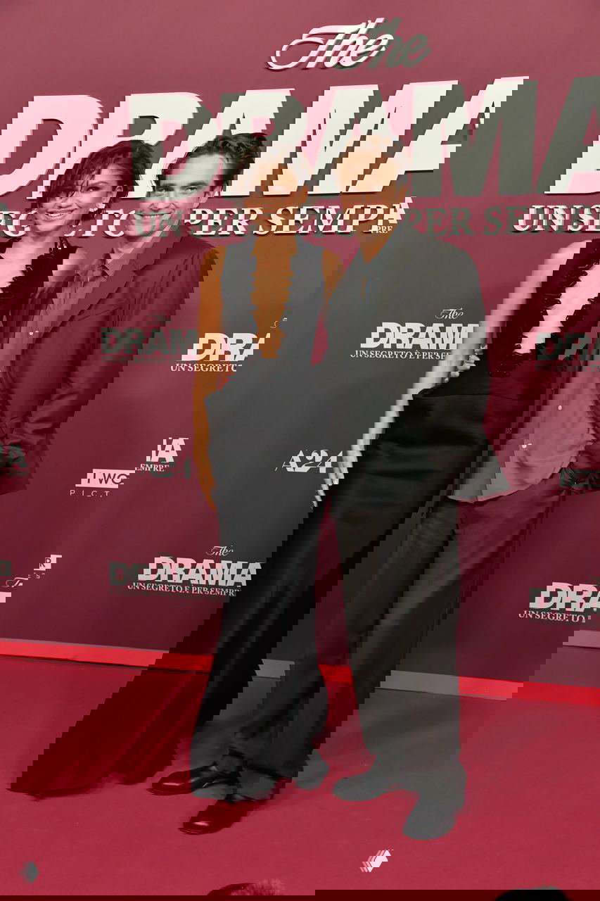 Зендея и Роберт Паттинсон на премьере «Вот это драма!»