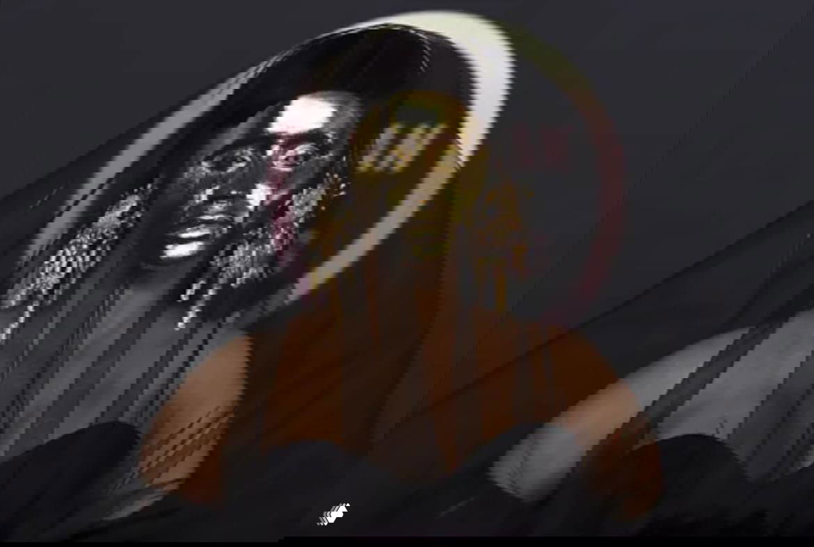 Почему звёзды прячут лица на красных дорожках