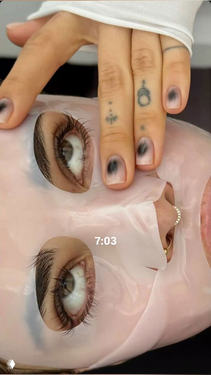 Понедельник в трёх смайликах